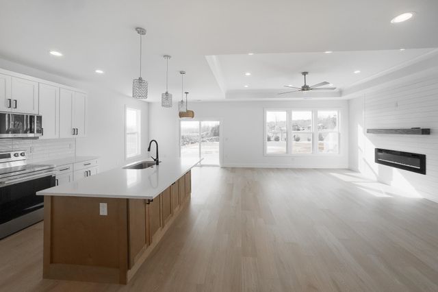 931 Ferree Road, Campobello, SC 29322