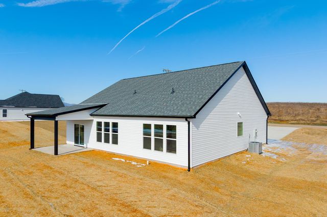 931 Ferree Road, Campobello, SC 29322