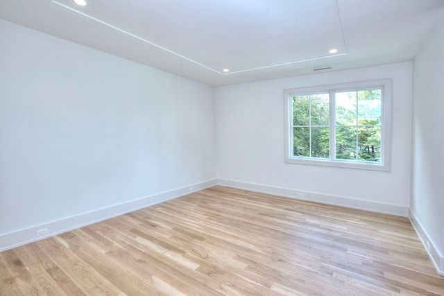 125 Old Road, Westport, CT 06880