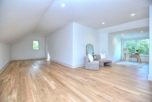 125 Old Road, Westport, CT 06880