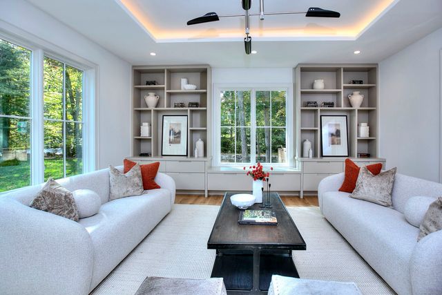 125 Old Road, Westport, CT 06880