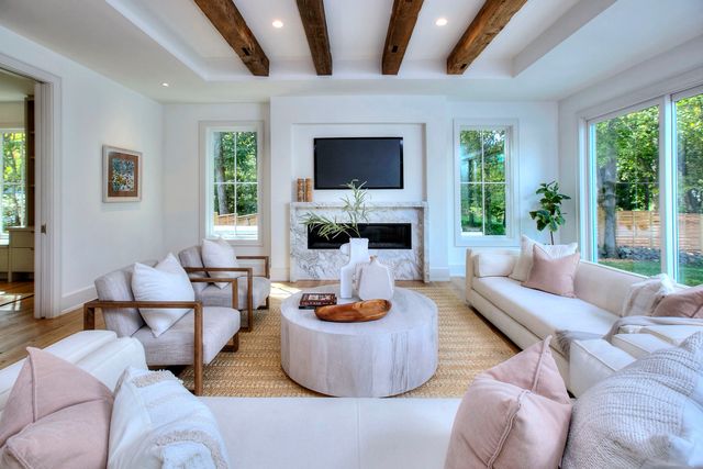 125 Old Road, Westport, CT 06880