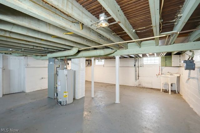 20740 Tracy Avenue, Euclid, OH 44123