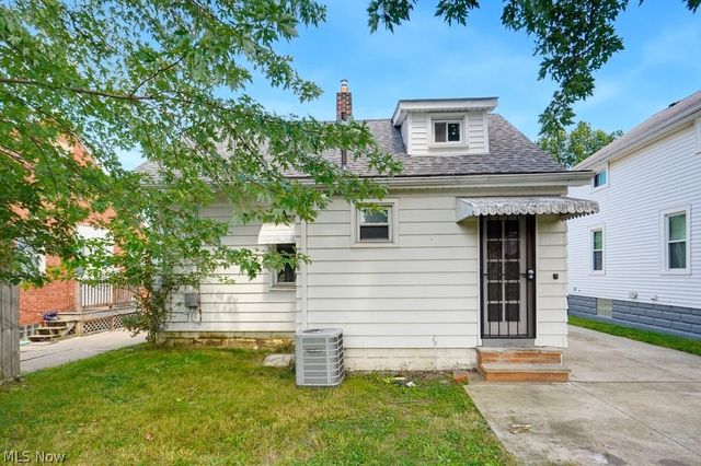 20740 Tracy Avenue, Euclid, OH 44123