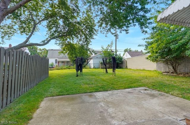 20740 Tracy Avenue, Euclid, OH 44123