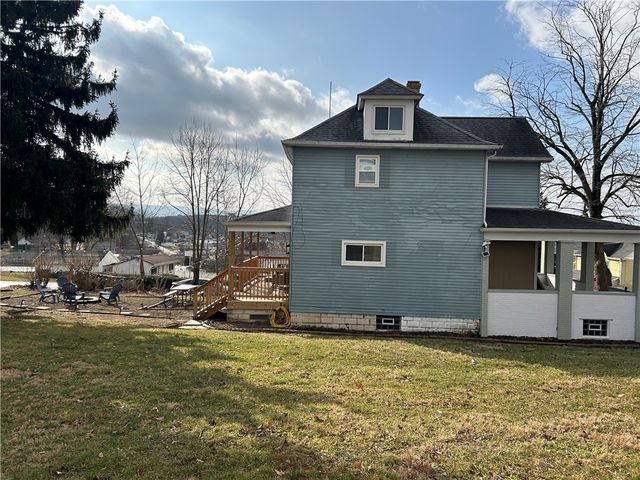 230 Maple St, Everson, PA 15631