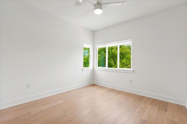 1404 E M Franklin Ave 1, Austin, TX 78721