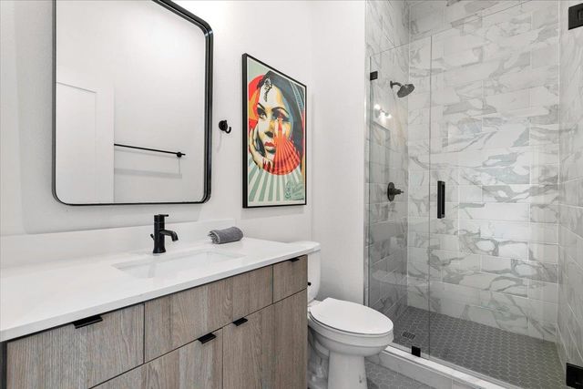 1404 E M Franklin Ave 1, Austin, TX 78721