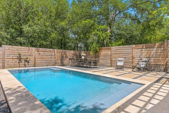 1404 E M Franklin Ave 1, Austin, TX 78721