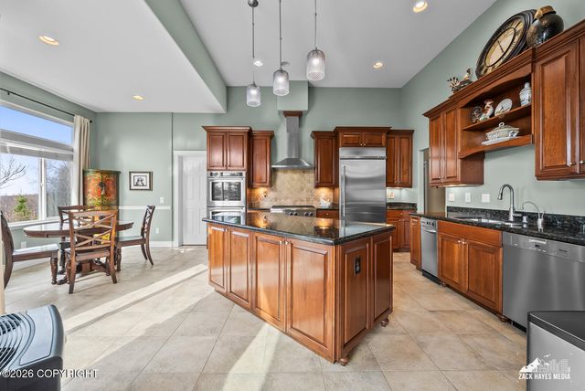 5805 Prominence Pointe Drive, Anchorage, AK 99516