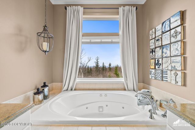 5805 Prominence Pointe Drive, Anchorage, AK 99516