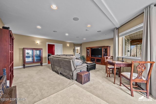 5805 Prominence Pointe Drive, Anchorage, AK 99516