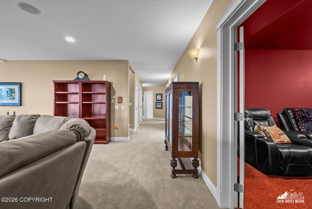 5805 Prominence Pointe Drive, Anchorage, AK 99516