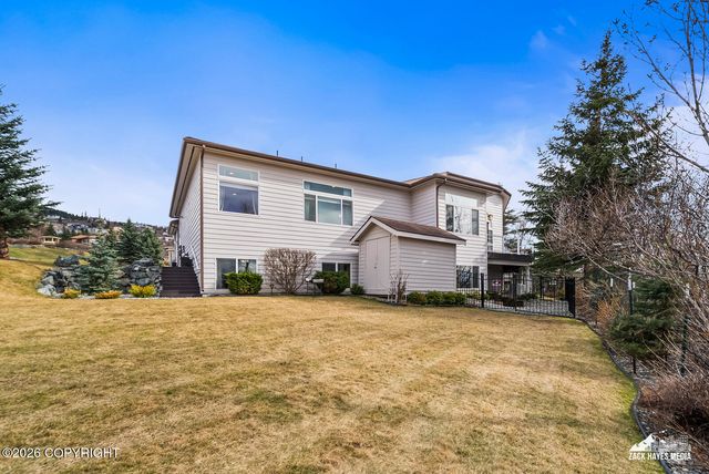 5805 Prominence Pointe Drive, Anchorage, AK 99516