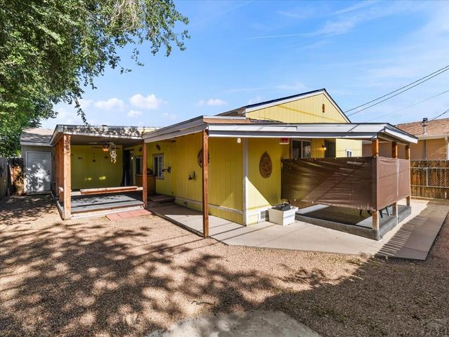 1716 Brimmer Ave, Pueblo, CO 81005