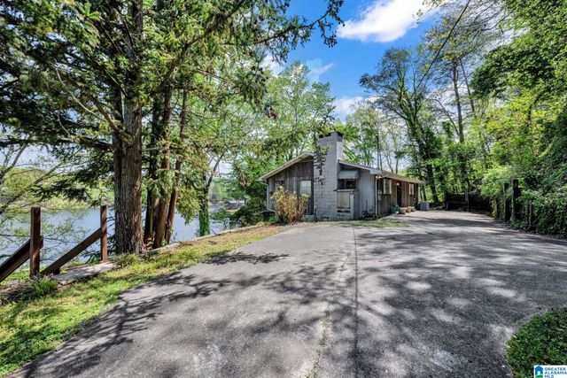 182 WOFFORD LANE, Oneonta, AL 35121