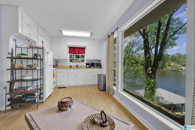 182 WOFFORD LANE, Oneonta, AL 35121