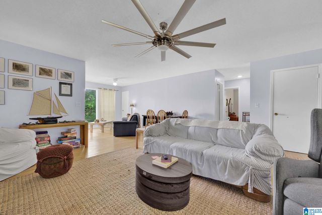 182 WOFFORD LANE, Oneonta, AL 35121