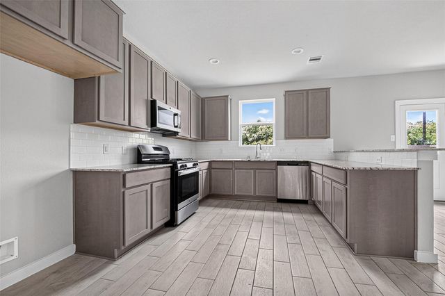 15506 S Fall Fern Circle, Houston, TX 77044