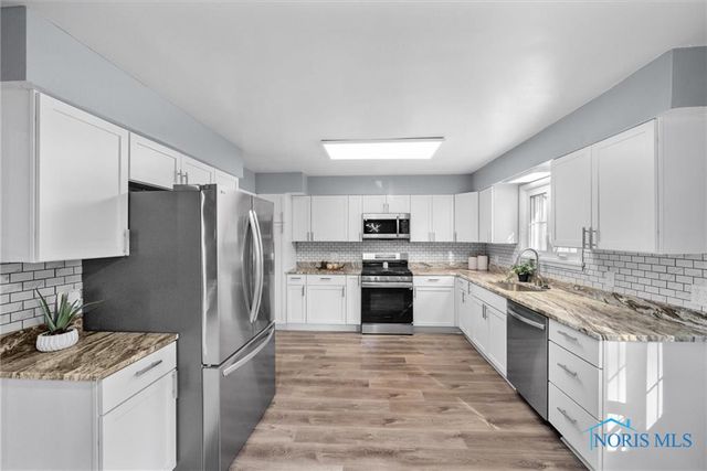 4906 Pine Ridge Road, Toledo, OH 43615