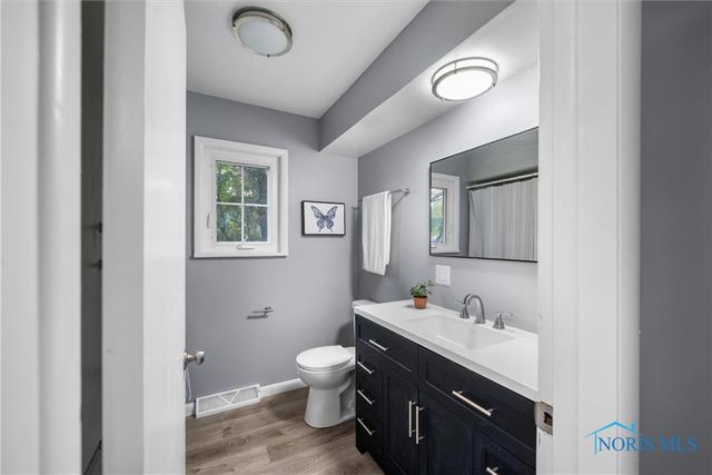 4906 Pine Ridge Road, Toledo, OH 43615