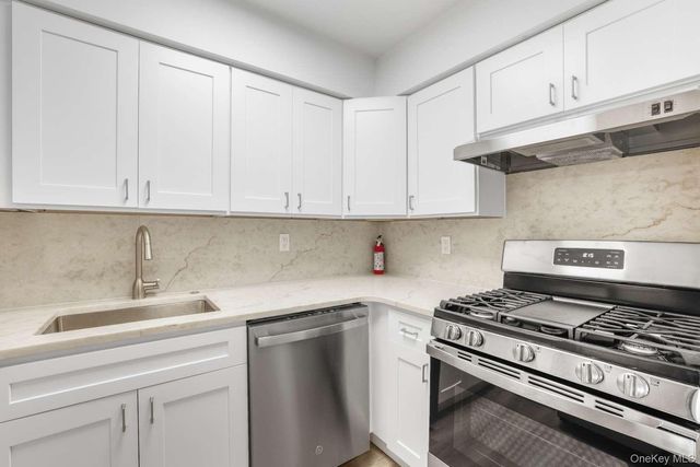 137-16 167th Street B1, Jamaica, NY 11434