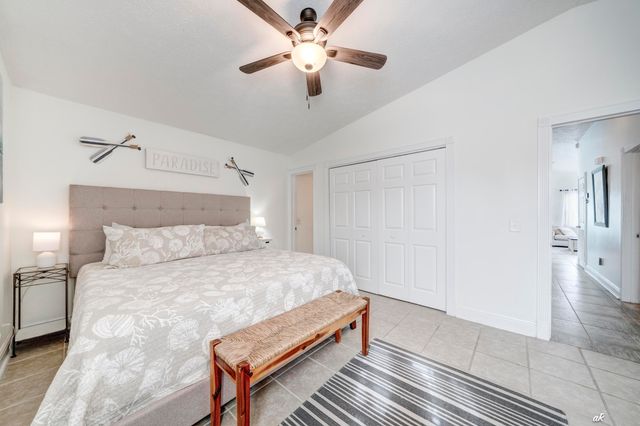 7231 Sunset Avenue, Panama City Beach, FL 32408