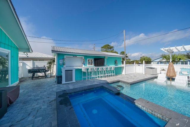 7231 Sunset Avenue, Panama City Beach, FL 32408