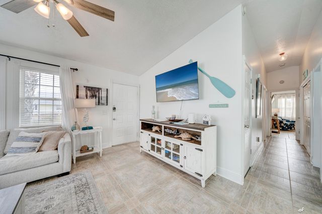 7231 Sunset Avenue, Panama City Beach, FL 32408