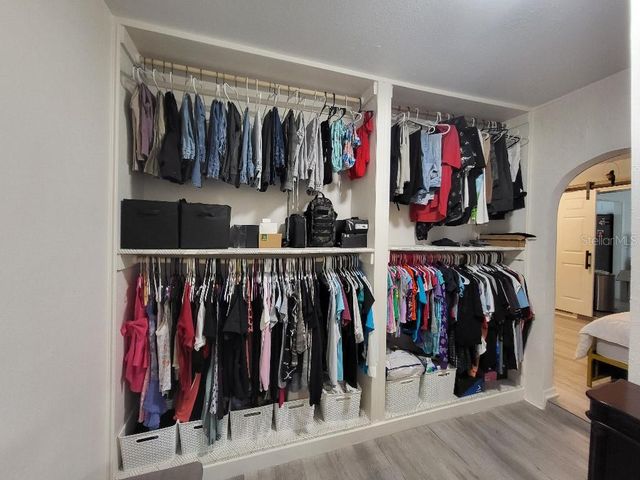 995 EMERALD DRIVE, Mount Dora, FL 32757