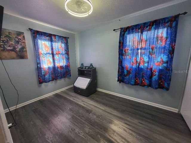 995 EMERALD DRIVE, Mount Dora, FL 32757