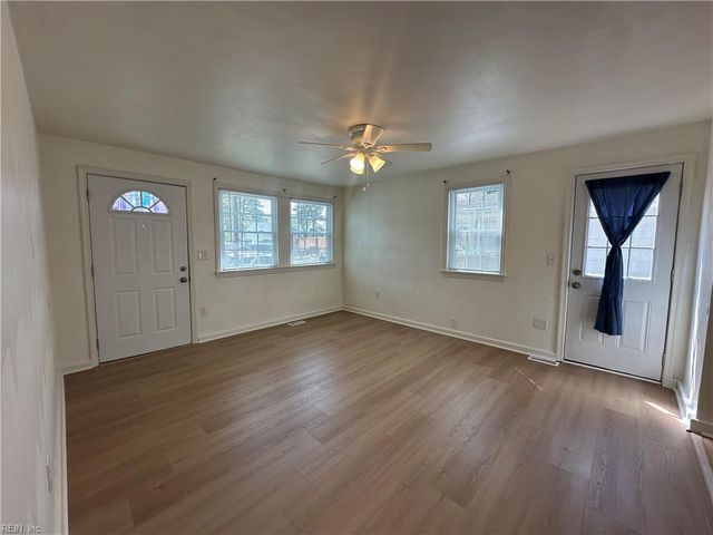 4914 Krick ST, Norfolk, VA 23513