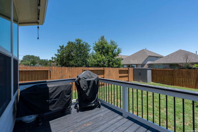 1567 Founders Park, New Braunfels, TX 78132