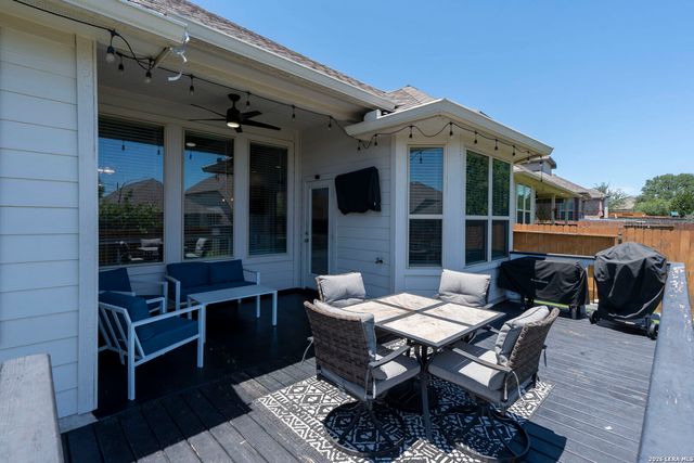 1567 Founders Park, New Braunfels, TX 78132