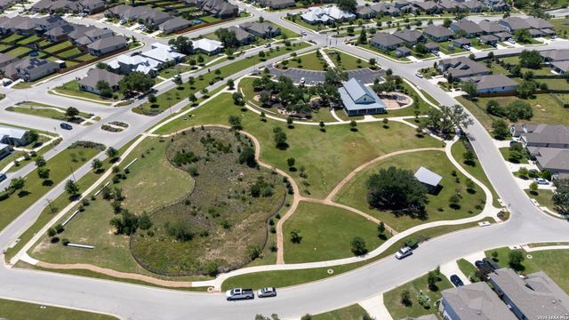 1567 Founders Park, New Braunfels, TX 78132