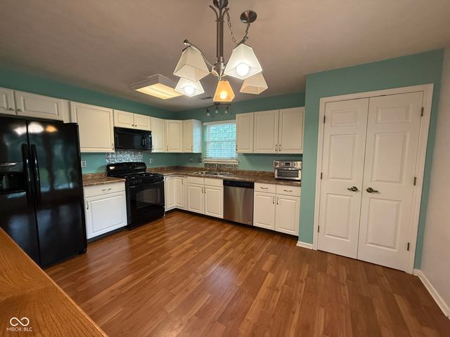 7518 Chris Anne Drive, Indianapolis, IN 46237
