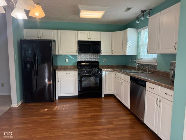 7518 Chris Anne Drive, Indianapolis, IN 46237