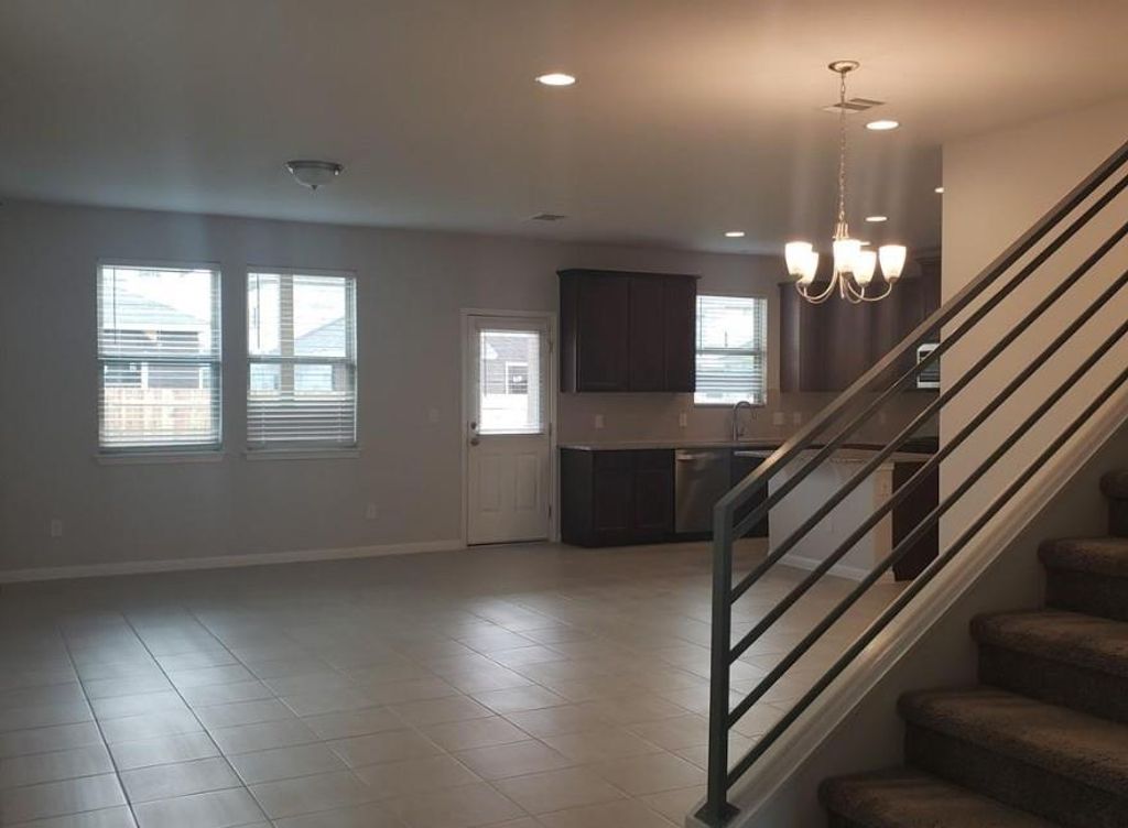 529 Betty Ann WAY, Leander, TX 78641