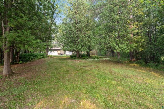 4201 Lavaque Road, Hermantown, MN 55811