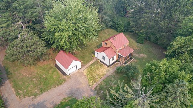 4201 Lavaque Road, Hermantown, MN 55811