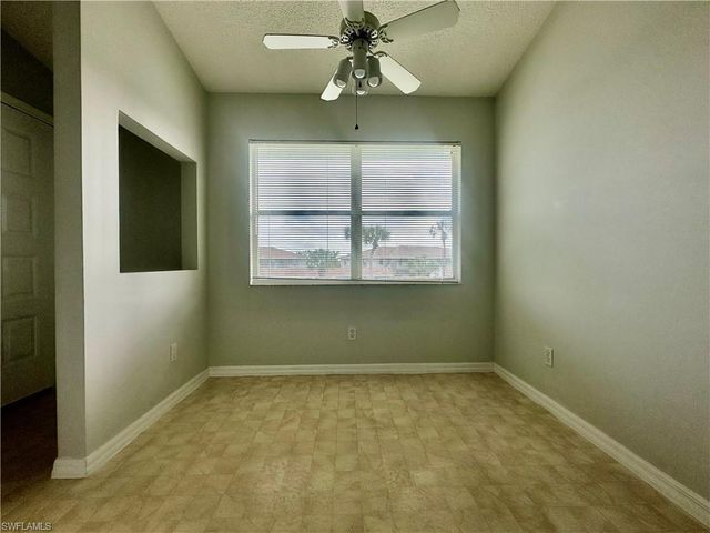 137 Wading Bird CIR F-204, Naples, FL 34110