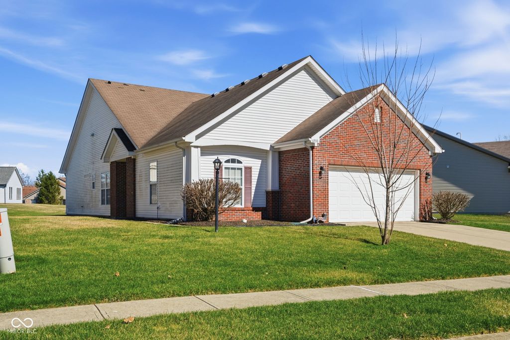 6906 Harbour Woods Overlook, Noblesville, IN 46062