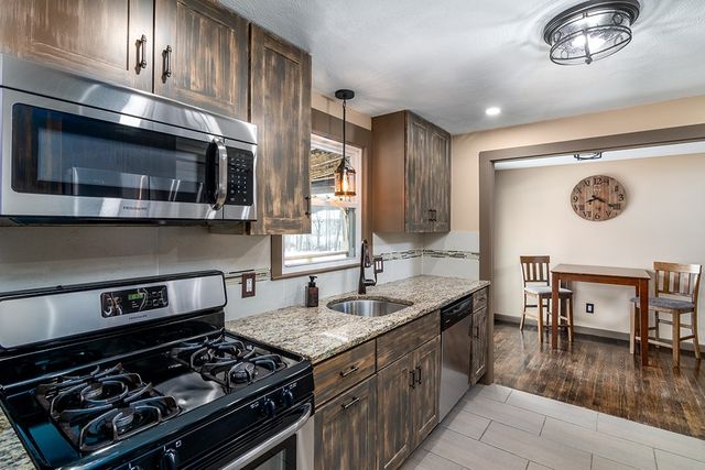 14 Myra Road, Coventry, RI 02816