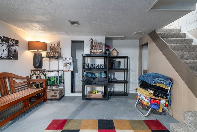 14 Myra Road, Coventry, RI 02816