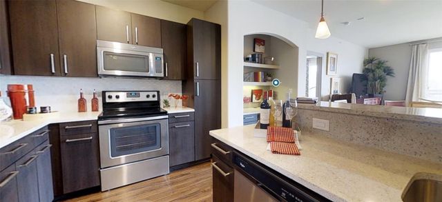 1340 W Gray Street 220, Houston, TX 77019
