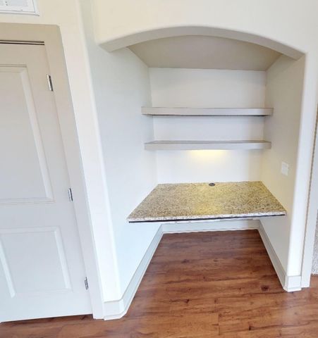 1340 W Gray Street 220, Houston, TX 77019