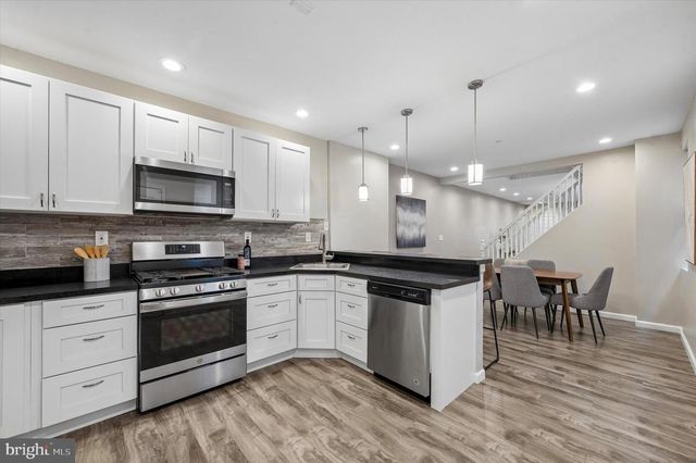 743-00 S 52ND ST, Philadelphia, PA 19143