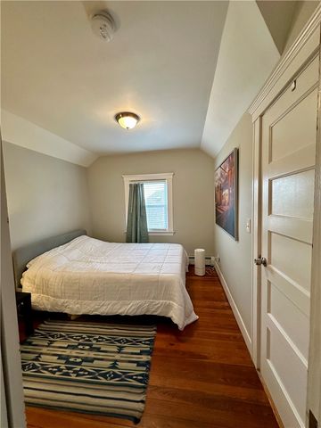 1001 Narragansett Boulevard 1, Providence, RI 02905