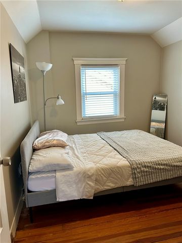 1001 Narragansett Boulevard 1, Providence, RI 02905