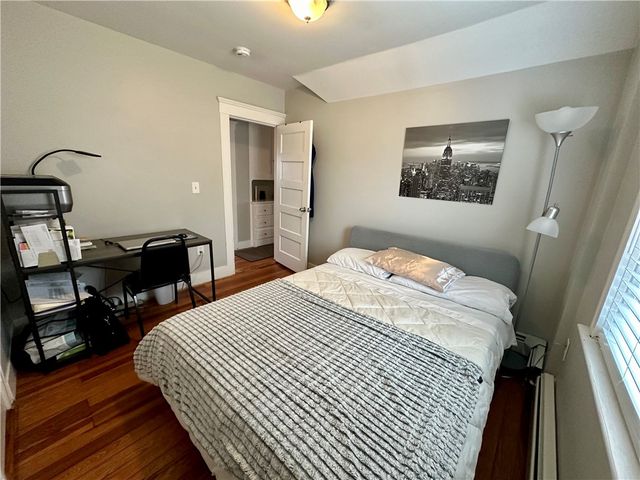 1001 Narragansett Boulevard 1, Providence, RI 02905